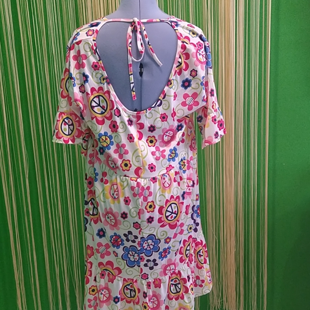 Sundress - Picture 4 of 5